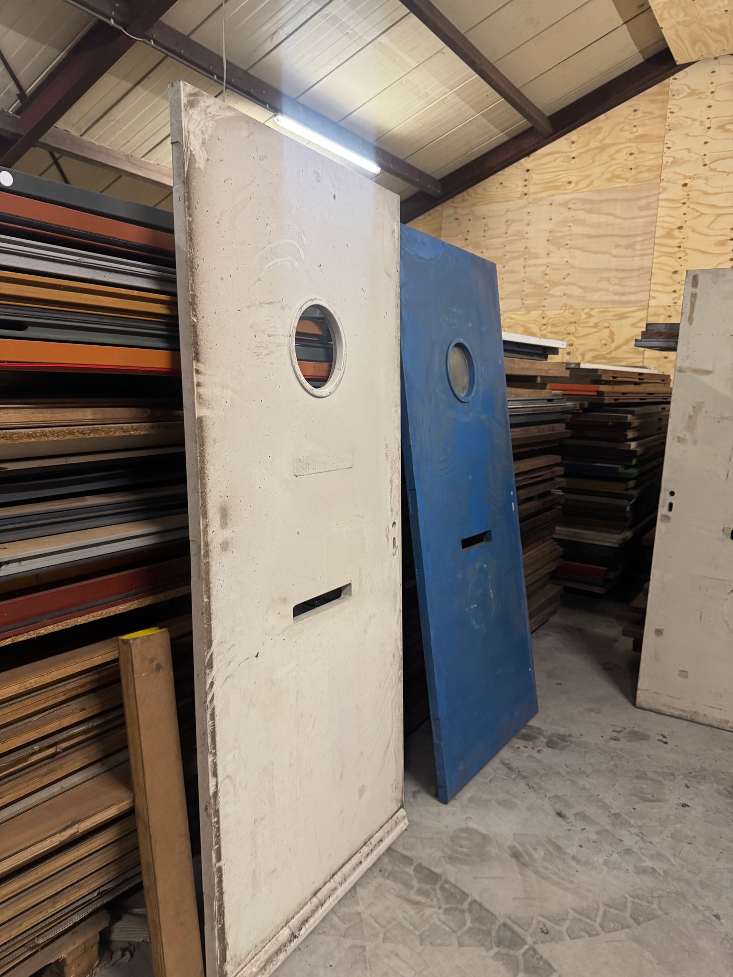 Voordeur | 2450 x 940 x 55 | Rechts | 127