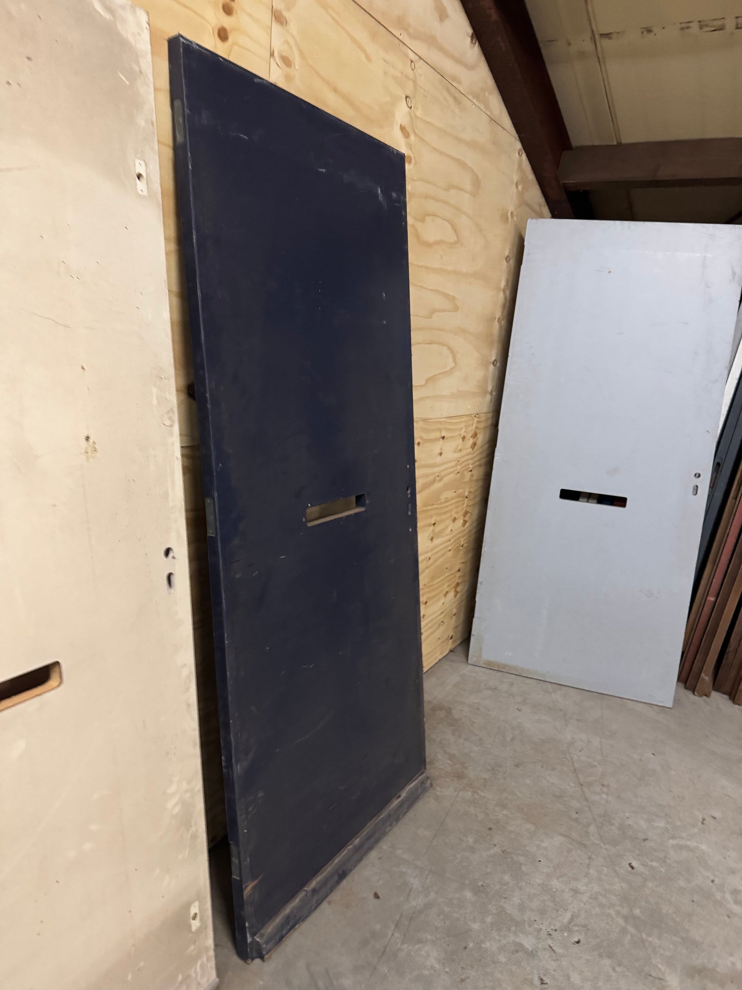 Voordeur | 2115 x 928 x 38 | Rechts | 216