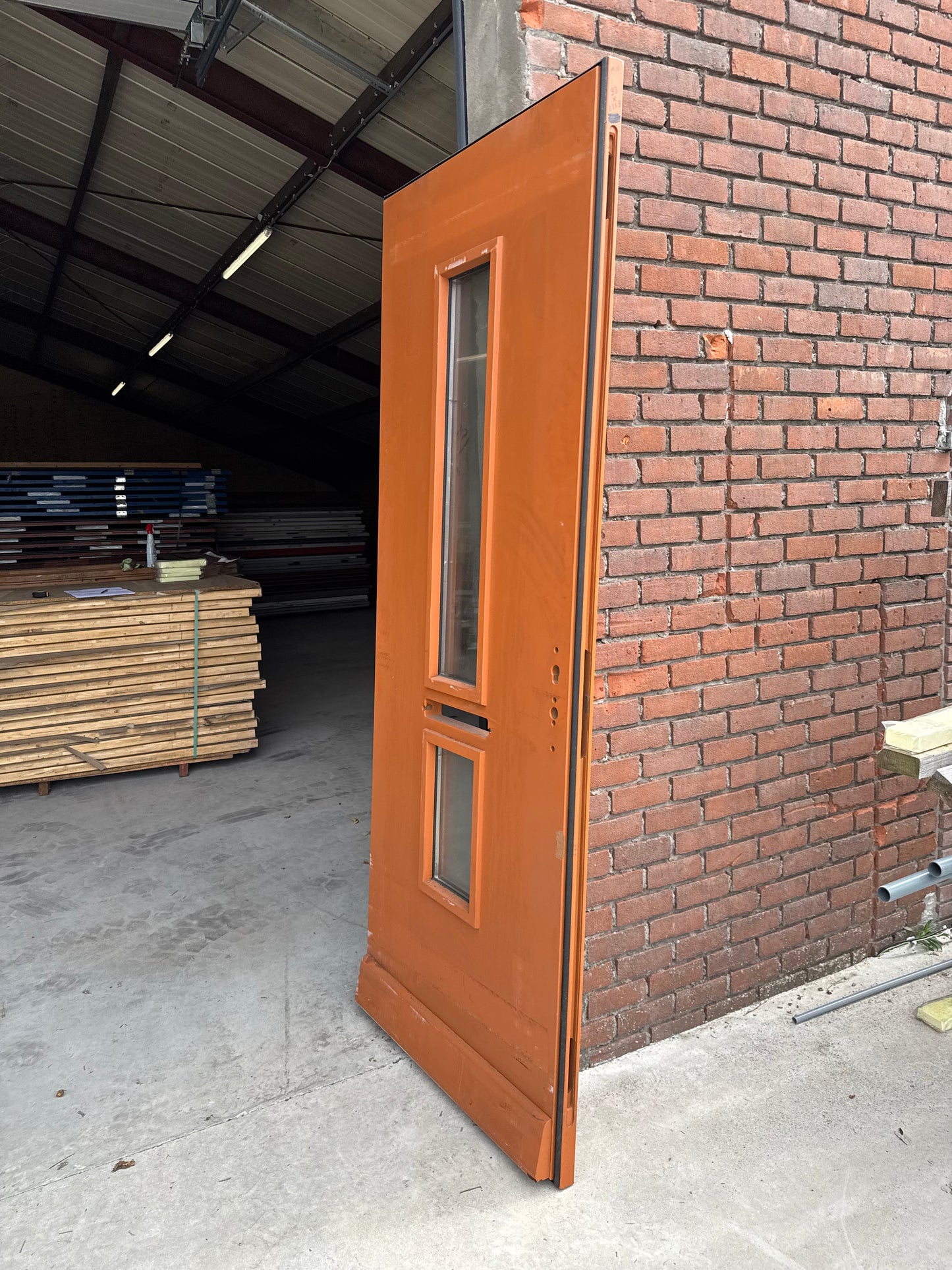Voordeur | 2115 x 930 x 38 | Rechts | 241