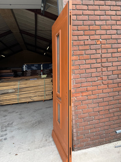 Voordeur | 2115 x 930 x 38 | Rechts | 241