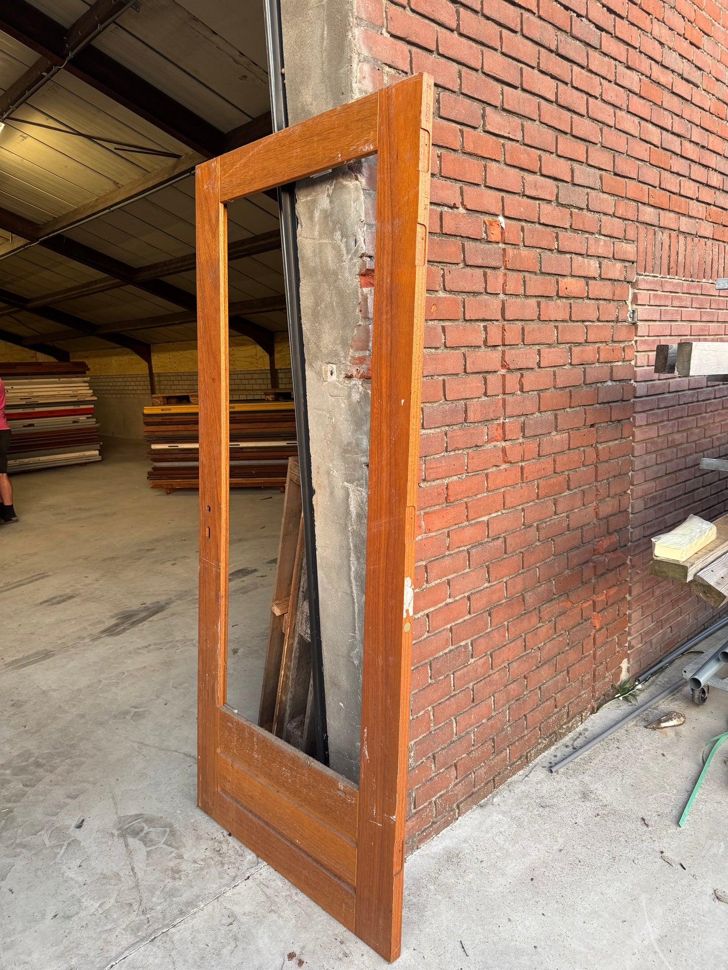 Voordeur | 2115 x 830 x 38 | Rechts | 262