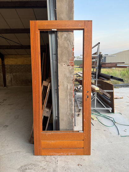 Voordeur | 2115 x 830 x 38 | Rechts | 262